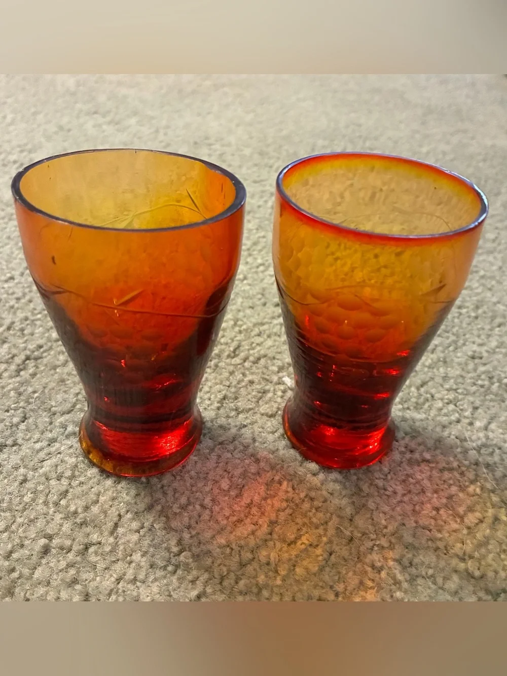 Set Of 2 Amber to Ruby Ombre Drinking Glass Tumbler Pair Unique Glow